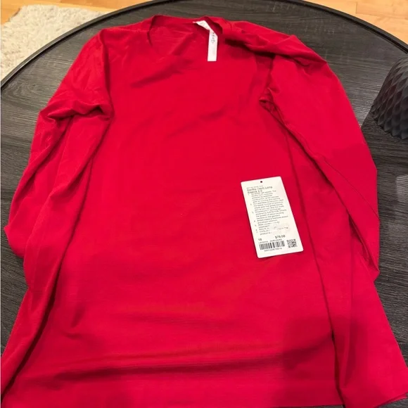 lululemon athletica Red Long Sleeve Top - Picture 5 of 7